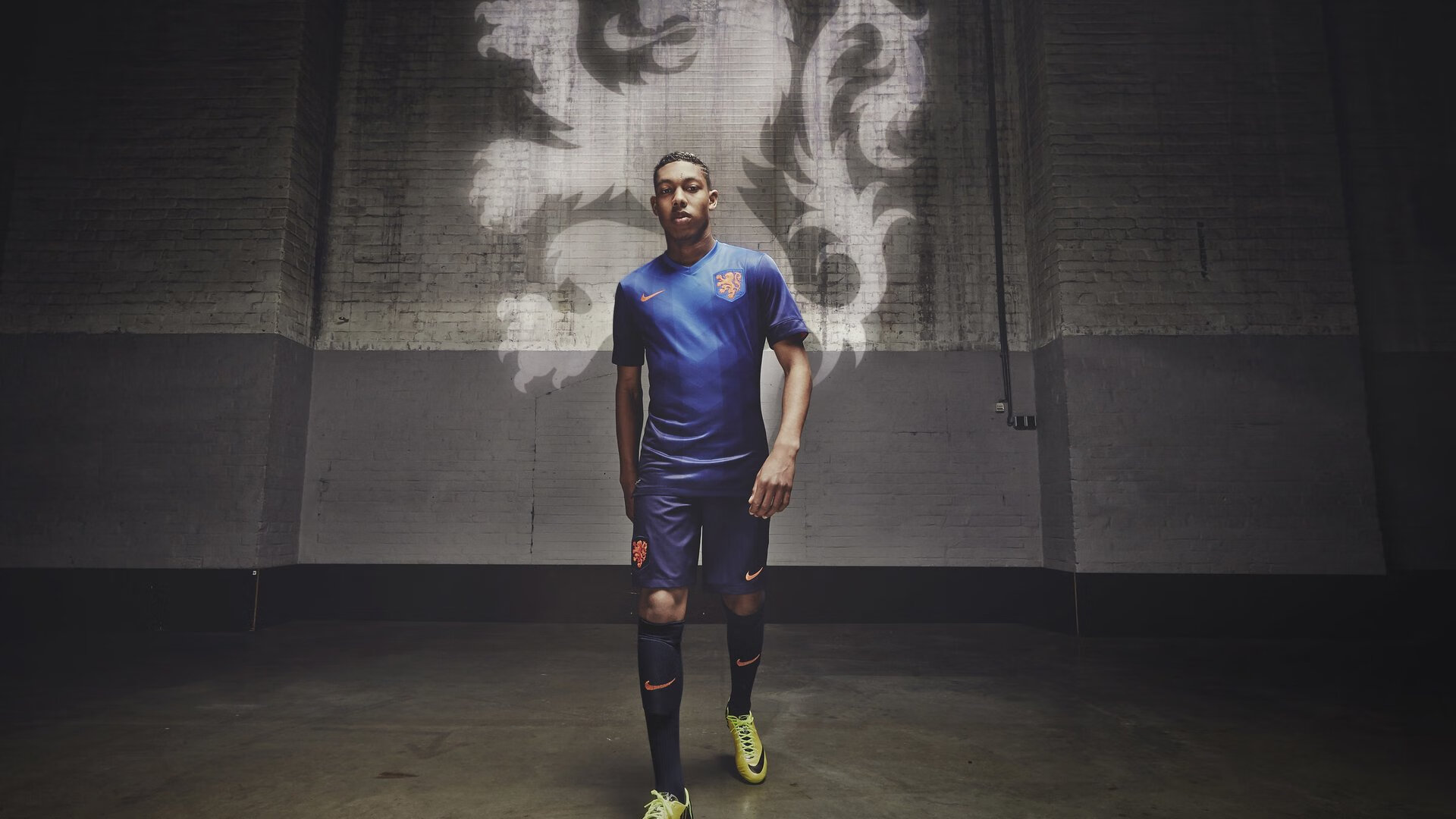 亚洲跳远新星闪耀国际赛场 破纪录夺冠引全球瞩目